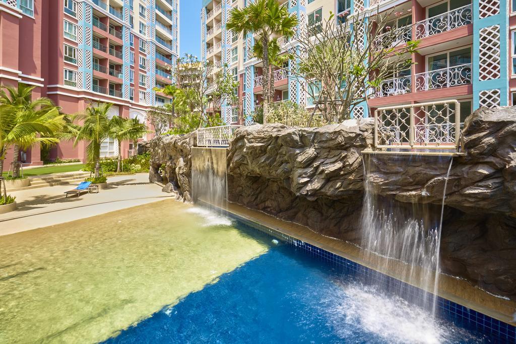 Apartamento Grand Carribean By Tech Pattaya Exterior foto